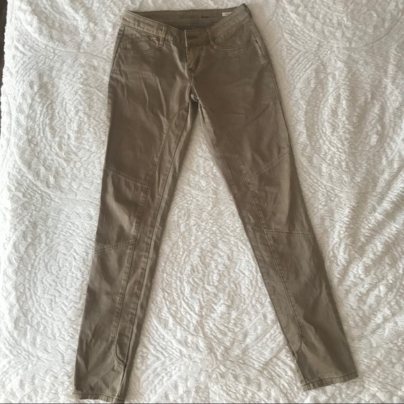 NWOT Levi’s Bold Curve Khaki - Picture 4 of 7